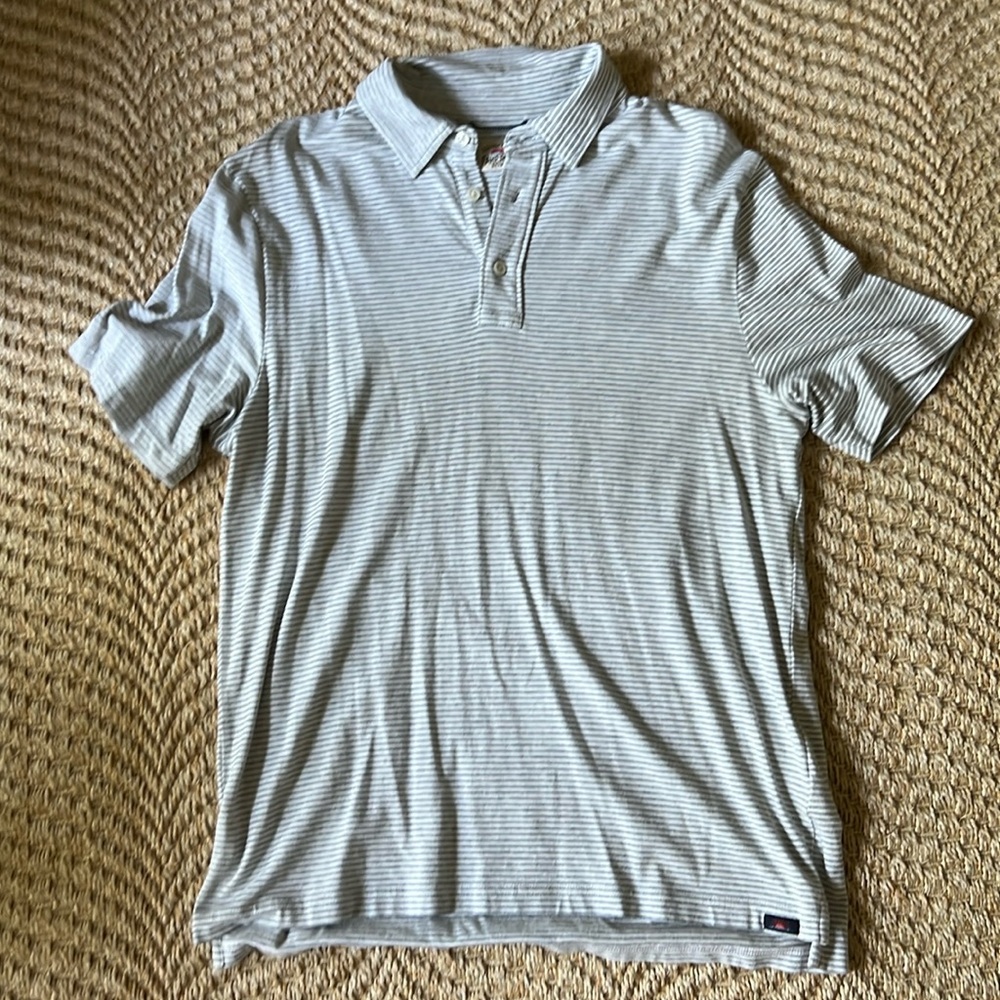 Faherty Movement Polo.  Size Medium